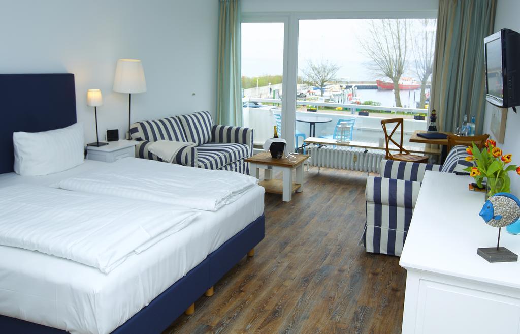 Acqua Strande Yachthotel & Restaurant Værelse billede